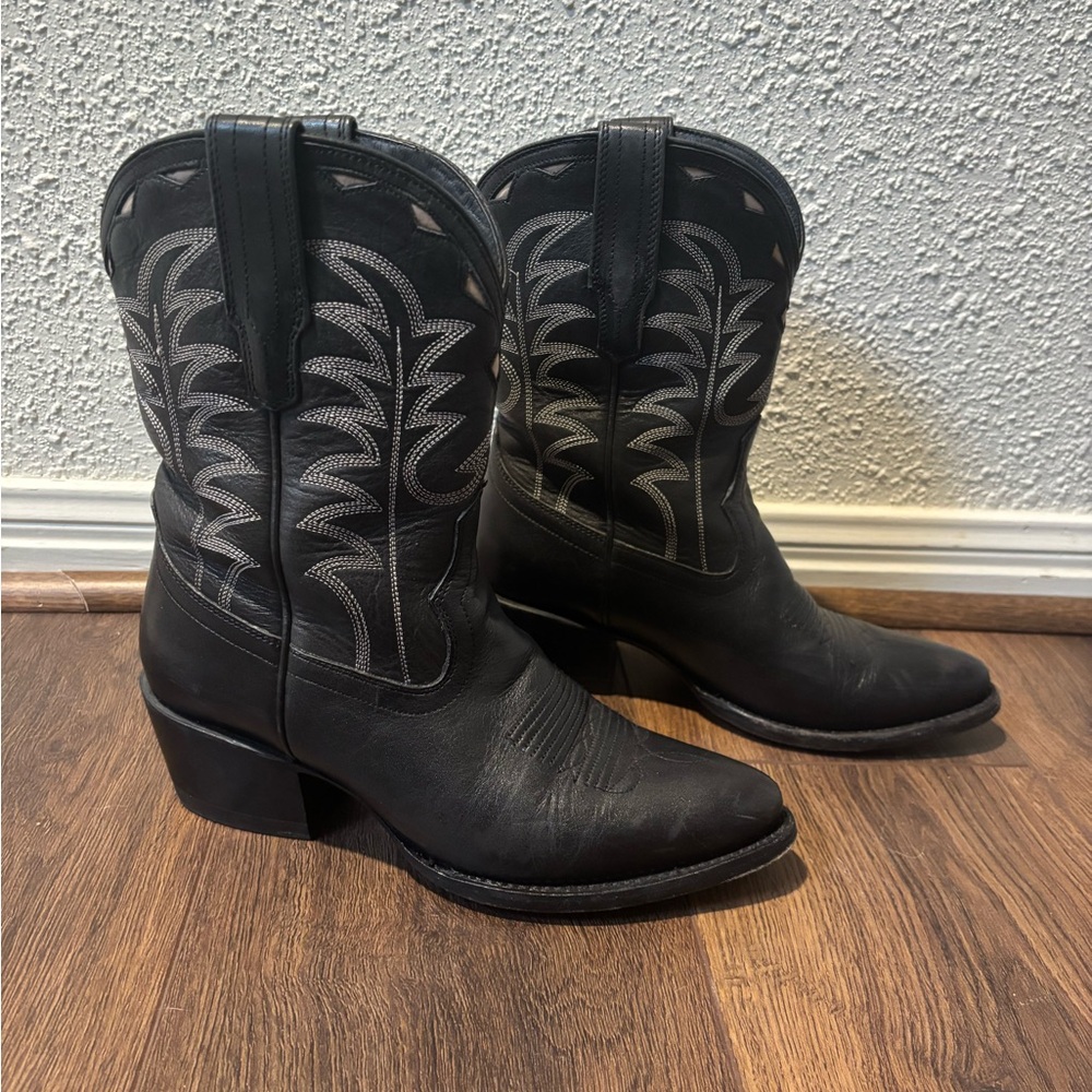 Black and Gray Western Cowboy Tecovas Boots